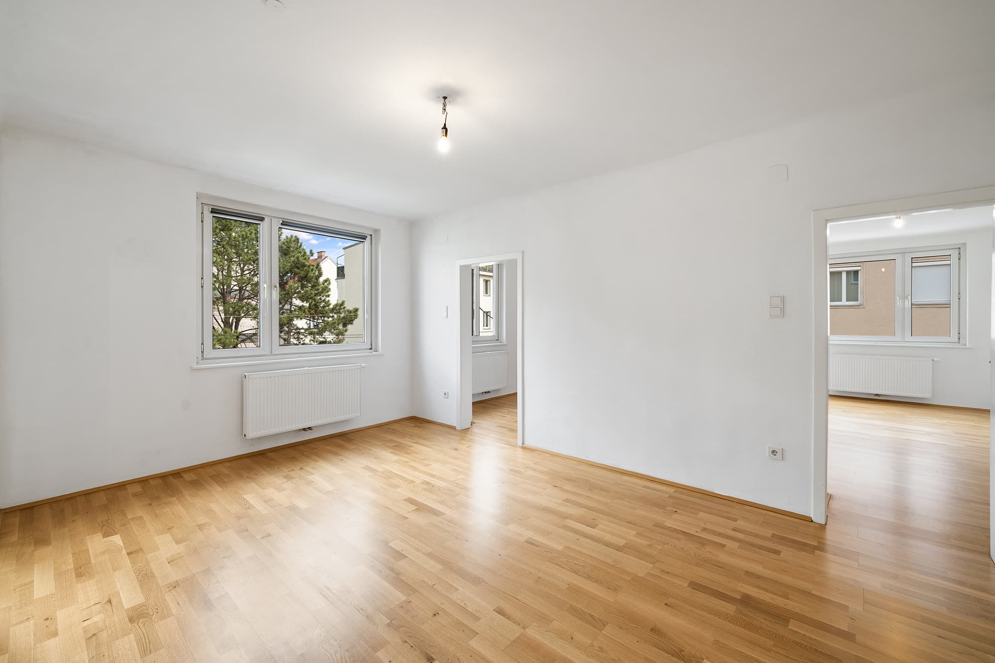 Schöne Familiengartenwohnung Nähe Schloss Hetzendorf!