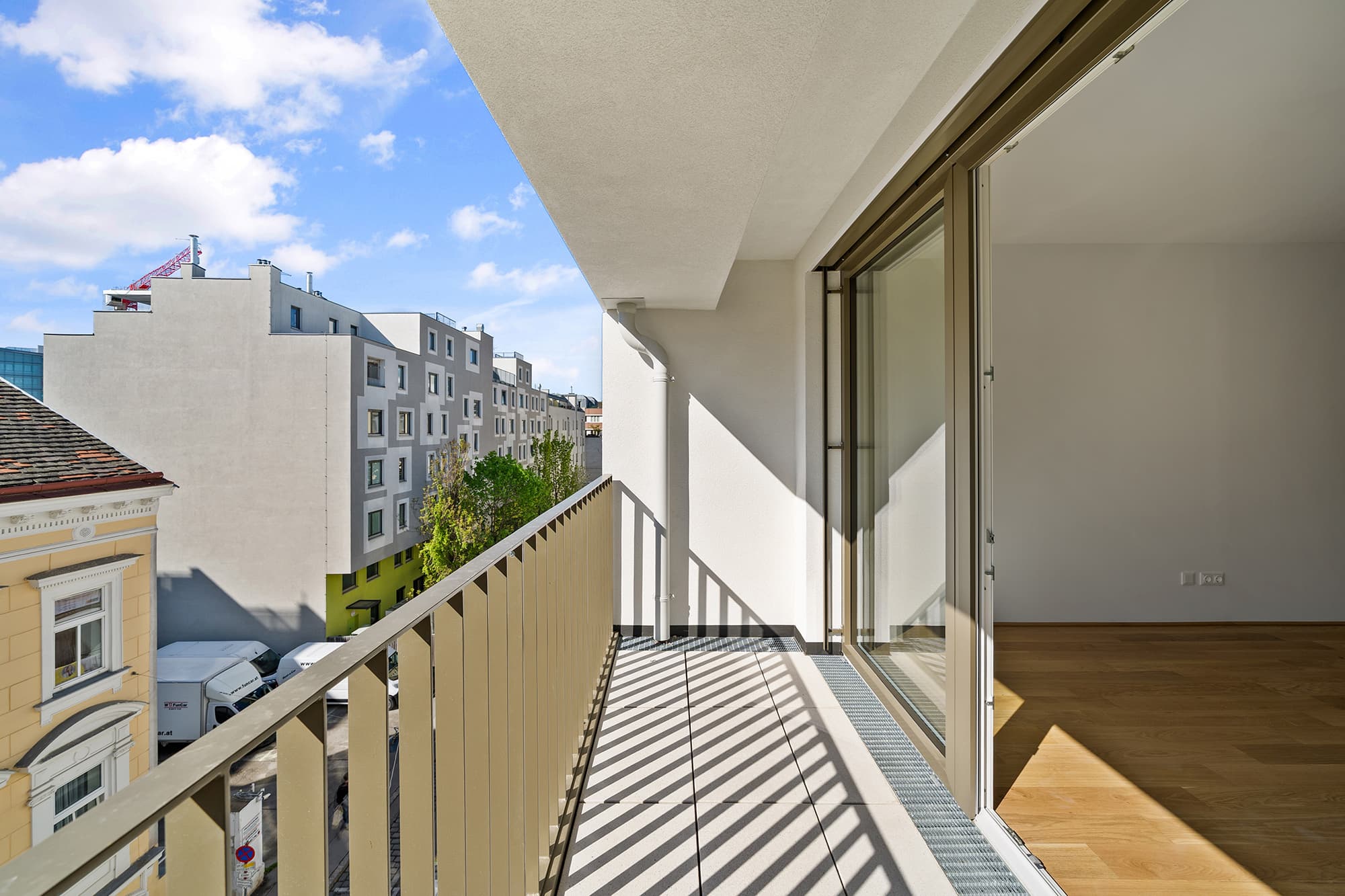 LILIE - Sonnige Dachgeschoßwohnung mit hofseitigem Schlafzimmer