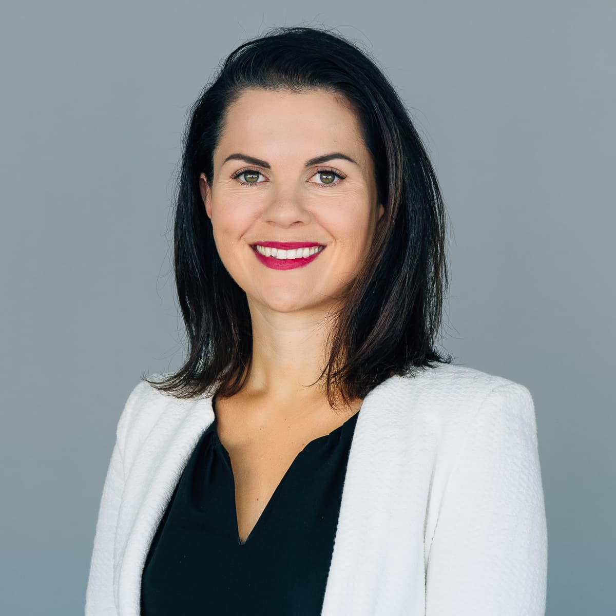 Nicole Schuster